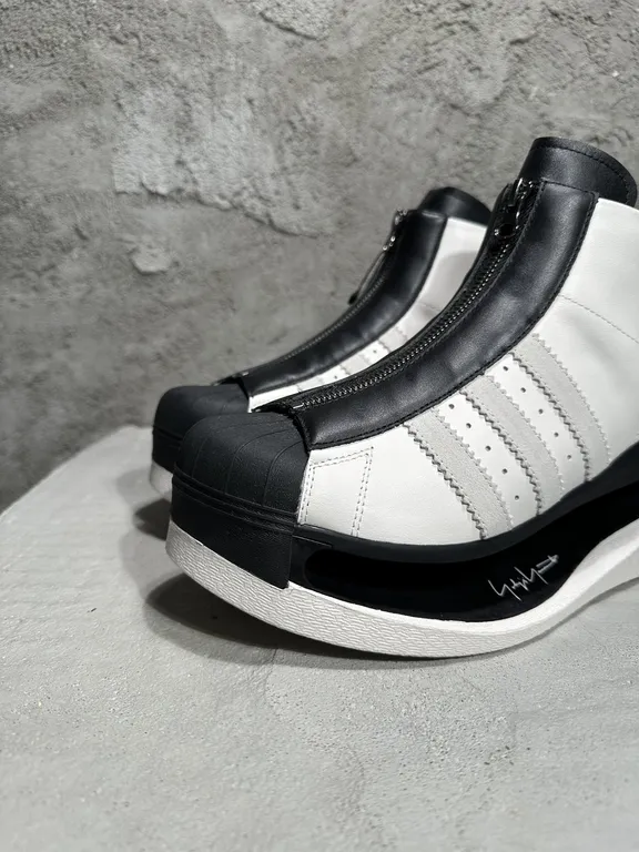 Y3 Shoe 